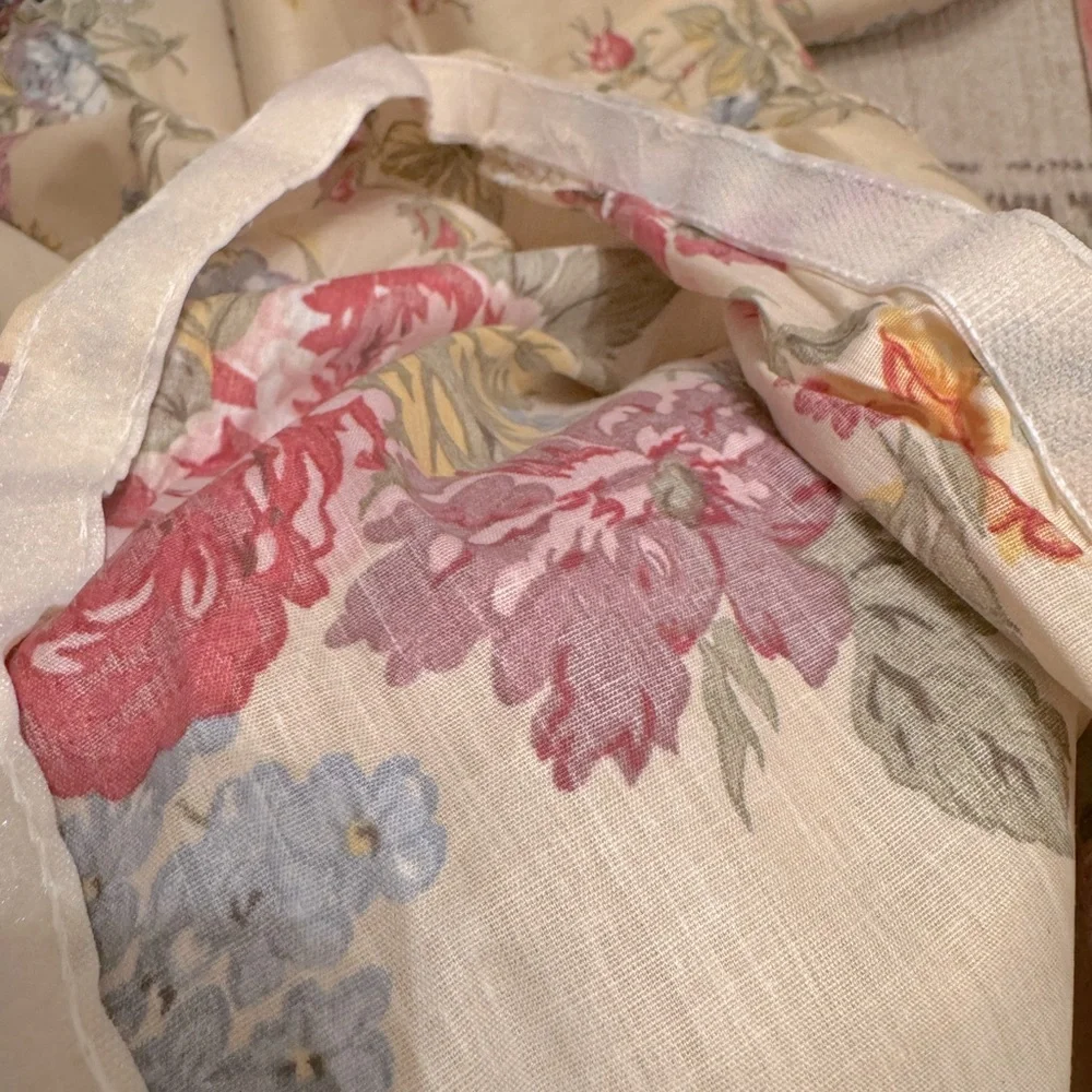 Full size Floral Futon Cover/ Vintage